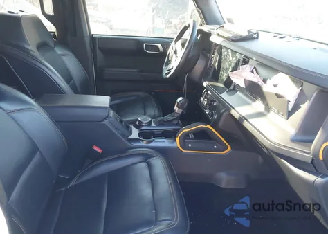 2024 Ford Bronco Badlands z USA, uszkodzony, nr VIN 1FMEE9BP0RLA19936